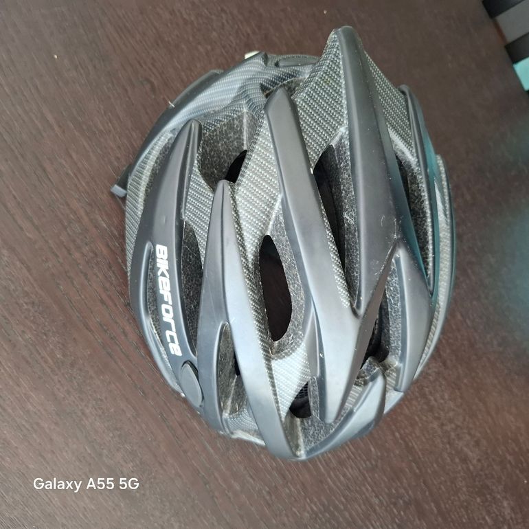 Used Bike Force 2024  helmet 2024 bike — image 2 of 4