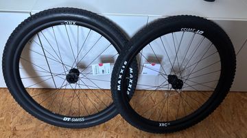 Used Dt Swiss XRC LOG 2025 bike — image 2 of 5