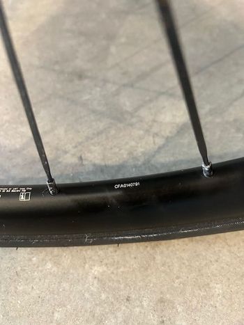 Used Mavic Cosmic Elite Ust 2023 bike — image 3 of 13
