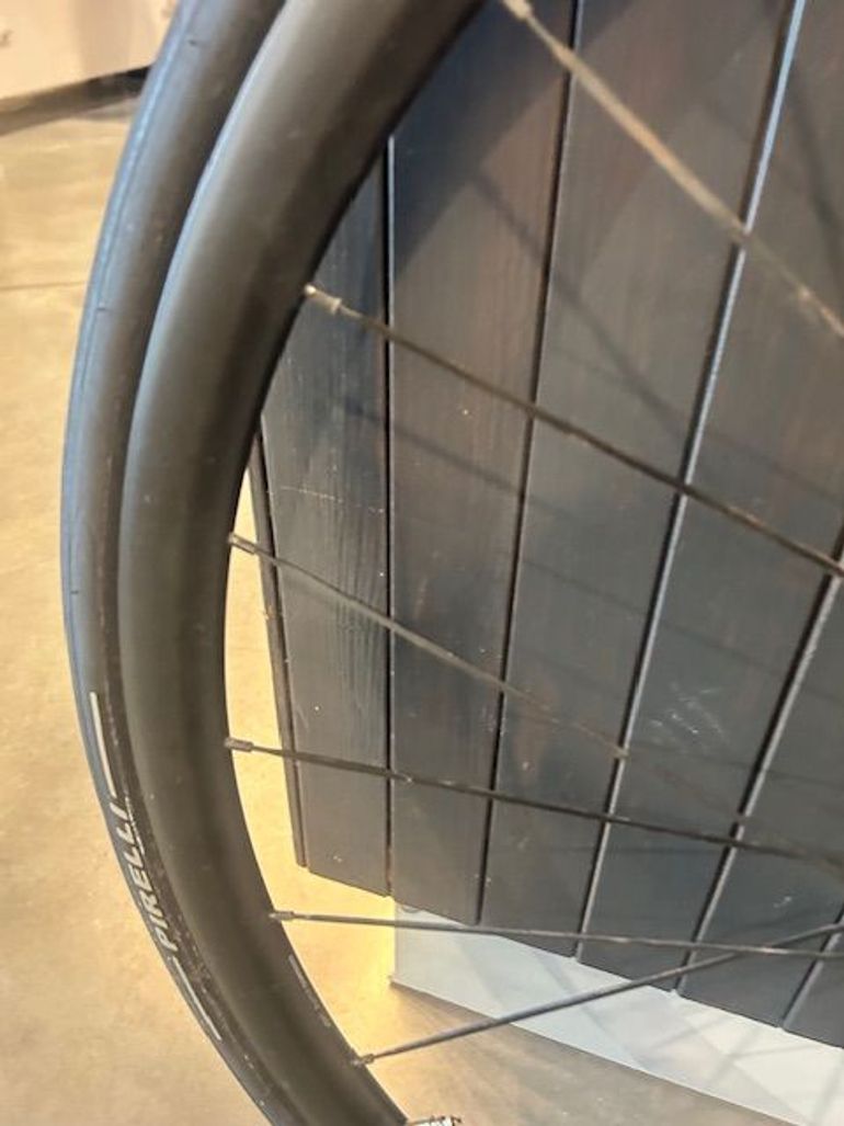 Used Mavic Cosmic Elite Ust 2023 bike — image 6 of 13