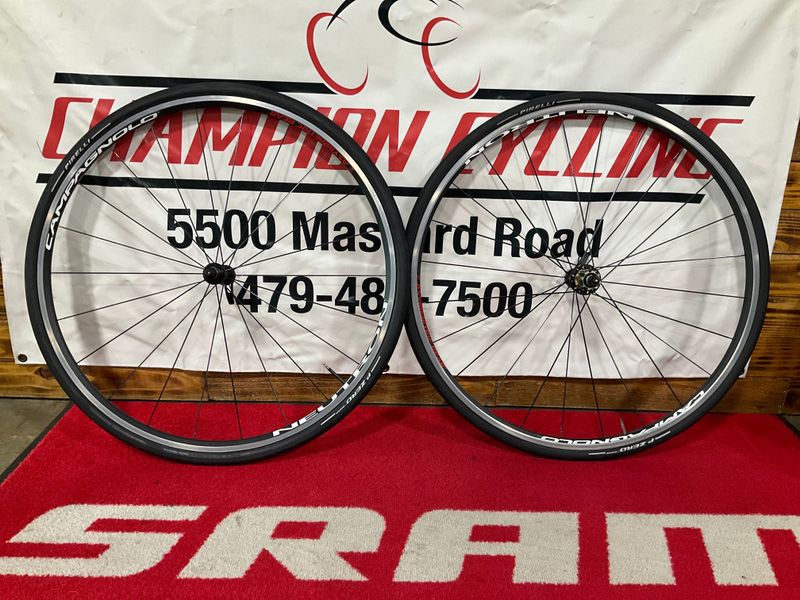 Used Campagnolo Neutron 2011 Wheels