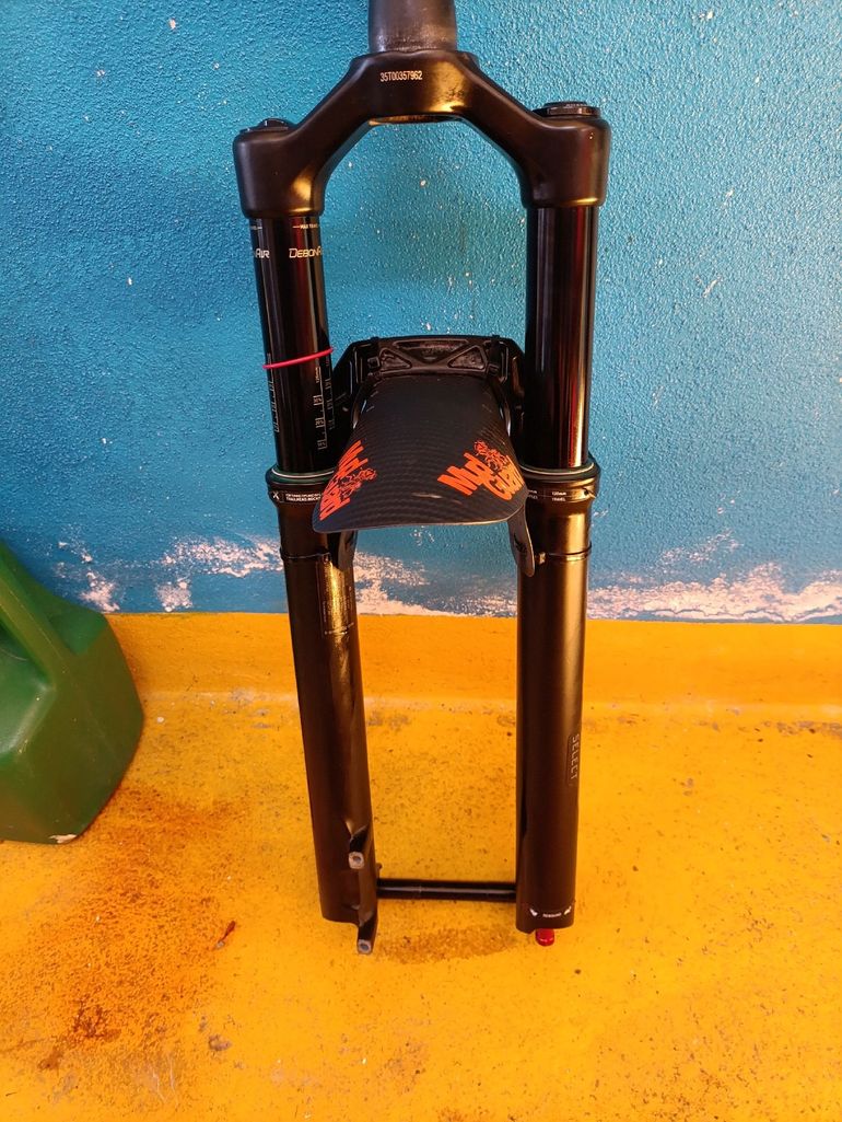 Brugt RockShox sid select+ 2023 bike — billede 2 af 3