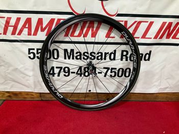 Used Shimano Dura-Ace C35 2012 bike — image 4 of 6