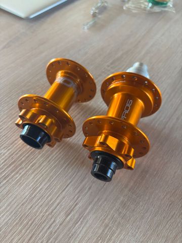 Hope Pro 5 / 4 2024 bike d'occasion — image 3 sur 3