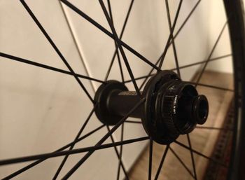 Used Dt Swiss ARC 1450 2022 bike — image 7 of 7