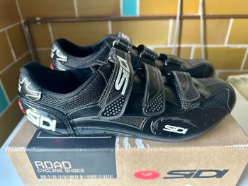 Used Sidi Carbon Millenium 3 2023 bike — image 4 of 9