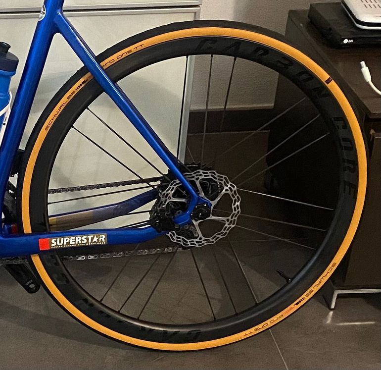 Used Carbon core G3 2022 bike — image 2 of 4