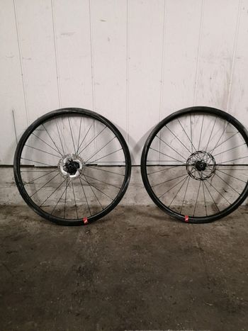 Tweedehands Massi X-comp carbon 32 2022 bike — afbeelding 2 van 4