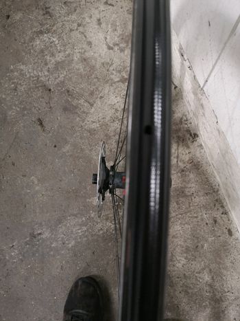 Tweedehands Massi X-comp carbon 32 2022 bike — afbeelding 4 van 4