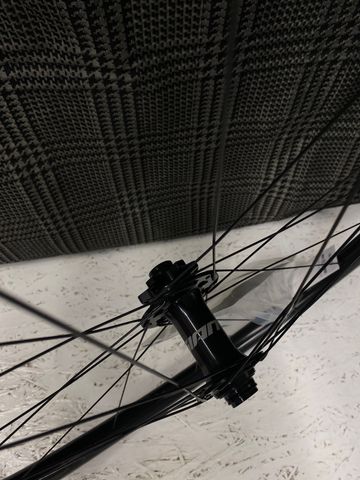 Giant XCR 2 29” bike d'occasion — image 6 sur 6