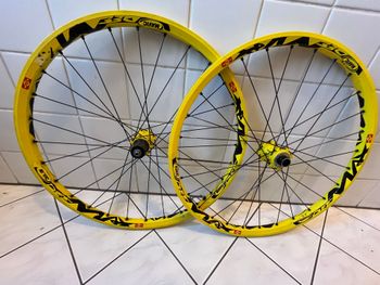 Używany Mavic Demaxx 2006 26" Wheels