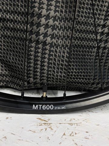 Gebrauchtes Shimano MT 600 27, 5” bike — Bild 2 von 3