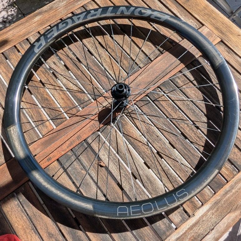 Brugt Bontrager Aeolus RSL 37V VR 2024 bike — billede 3 af 5