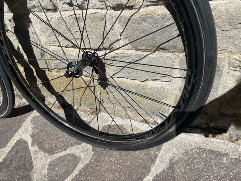 Used Shimano Dura ace 2021 bike — image 5 of 9