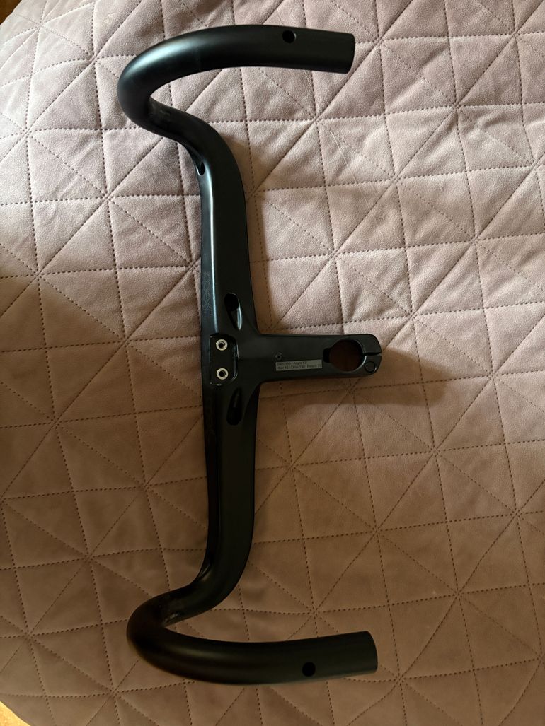 Używany Deda Alanera DCR bike — zdjęcie 3 z 4