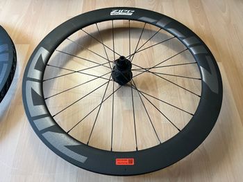 Used Zipp 404 Firecrest bike — image 6 of 6