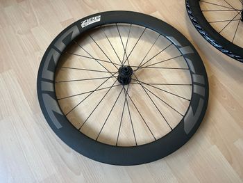 Used Zipp 404 Firecrest bike — image 2 of 6