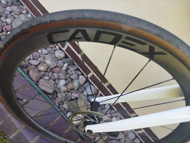 Käytetty Cadex 36mm 2024 bike — kuva 5 / 11