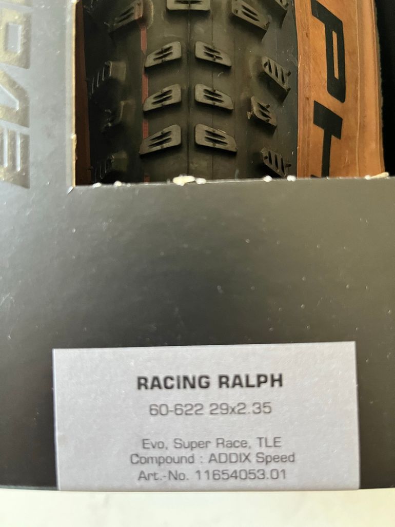 Used Schwalbe Racing Ralph 2024 bike — image 2 of 8