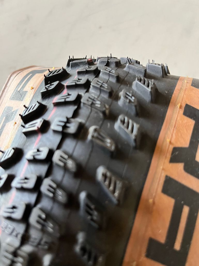 Used Schwalbe Racing Ralph 2024 bike — image 5 of 8