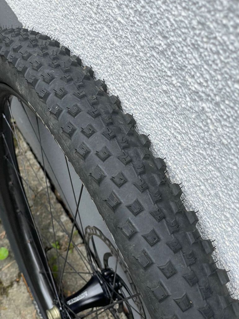 Używany EXTRALITE TrueBc XC Carbon Hyperboost 3 2024 bike — zdjęcie 9 z 12