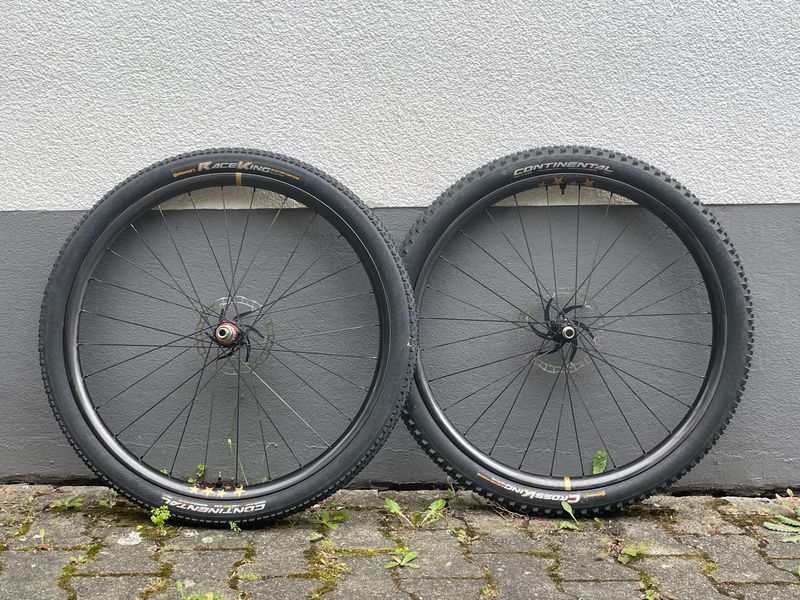 Käytetty EXTRALITE TrueBc XC Carbon Hyperboost 3 2024 Wheels
