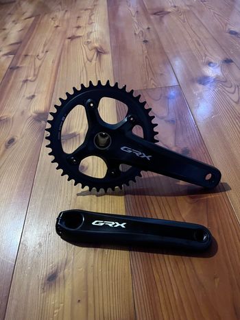 Używany Shimano grx 2023 Drivetrain & Pedals