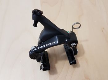 Używany Shimano Ultegra BR-R8110-F direct mount 2025 Brakes