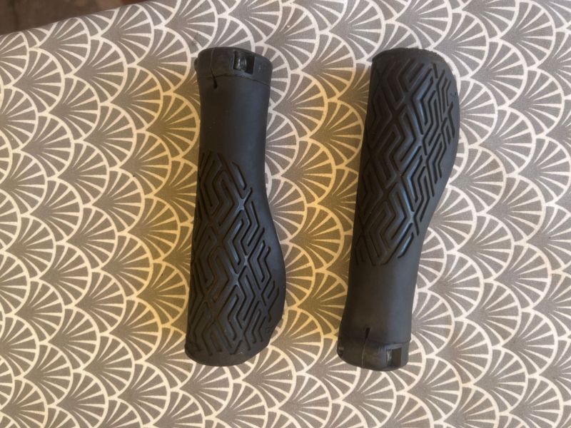 Used Bontrager puños de bici 2023 Cockpit