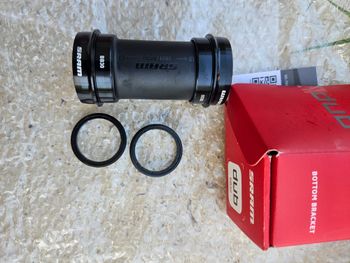 Używany Sram Ceramic DUB BB30 Drivetrain & Pedals