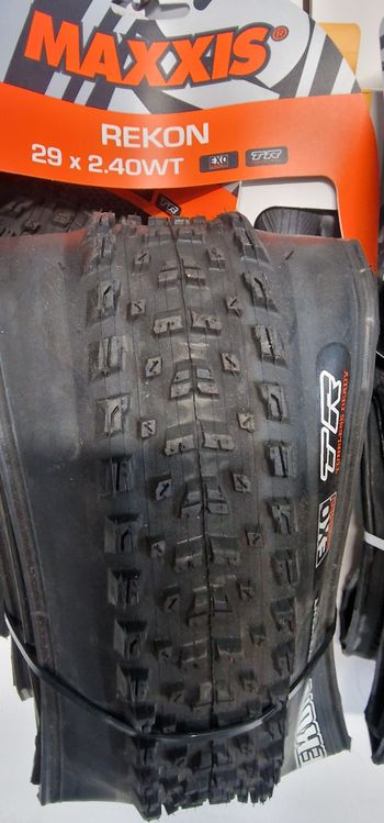Tweedehands Maxxis recon 2024 Tyres & Tubes