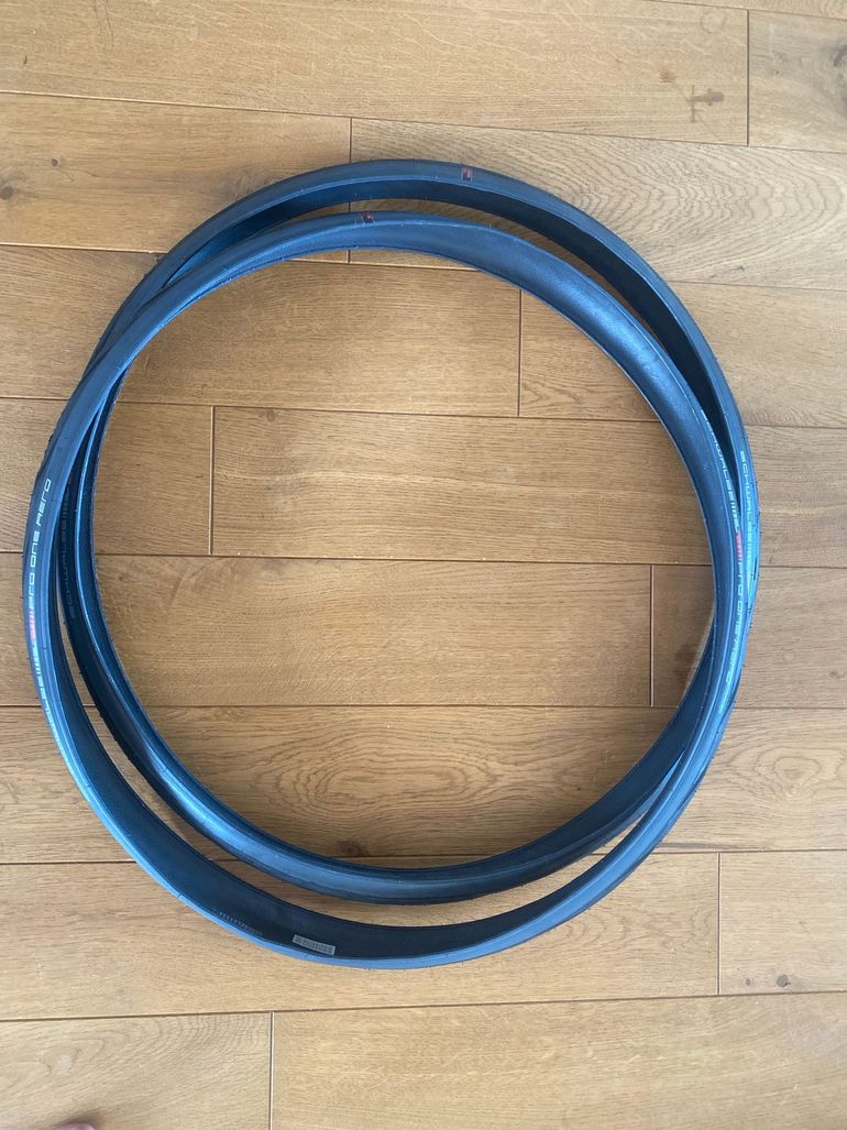 Used Schwalbe Pro One Aero 2025 bike — image 2 of 3