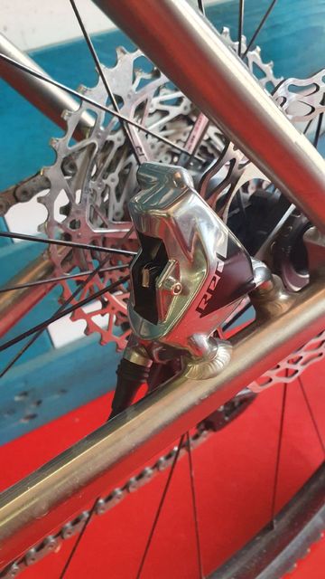 Tweedehands sram red axs 2023 bike — afbeelding 4 van 4