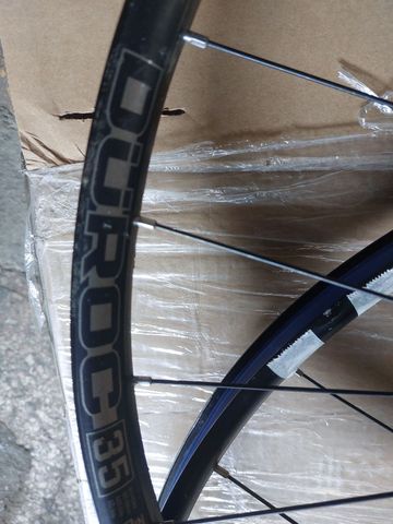 Used Sunringle duroc 35 Wheels