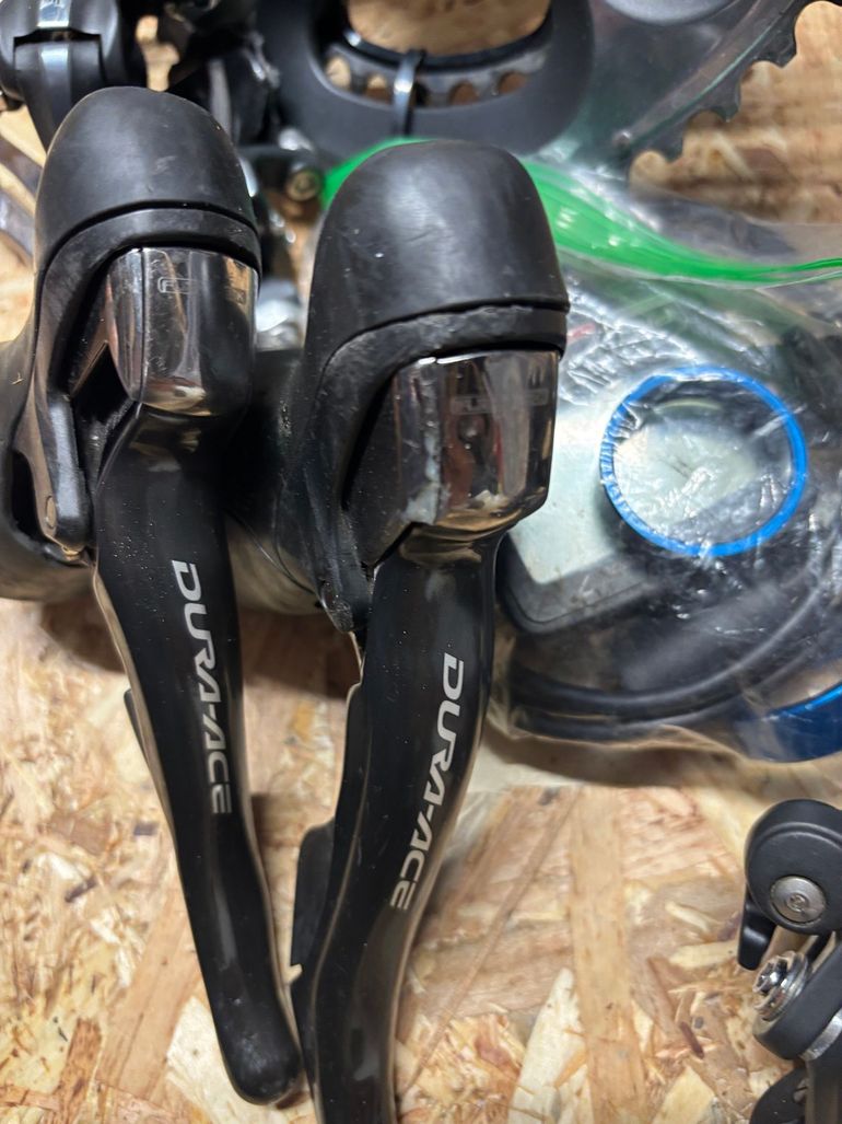 Used Shimano 7900 2010 bike — image 4 of 6