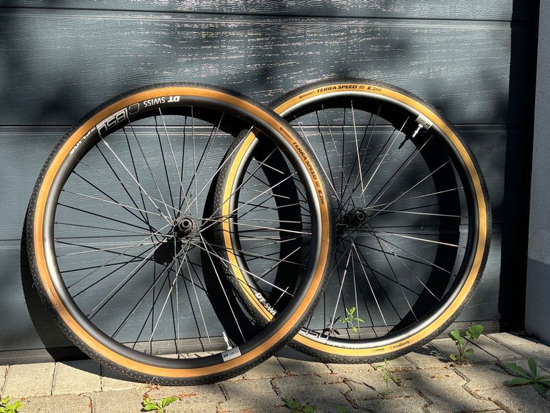 Used Dt Swiss C1850 bike — image 2 of 2