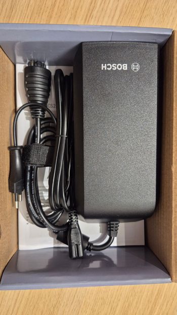 Brugt Bosch Standard chargeur 220-240v REF: BCS220 2023 bike — billede 2 af 3