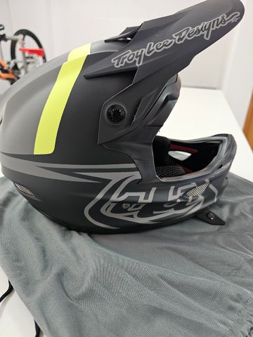Tweedehands D3 Fiberlite 2025 Cycling Clothing