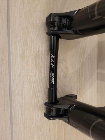Tweedehands FOX RHYTHM 34 FLOAT 29 130 mm 2023 bike — afbeelding 5 van 5