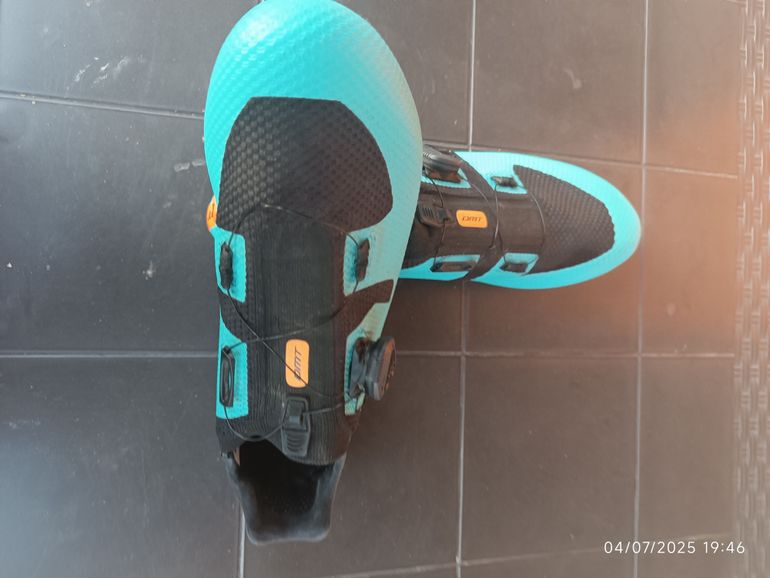 Brugt DMT KR3 SCARPE DMT KR3 bike — billede 2 af 3