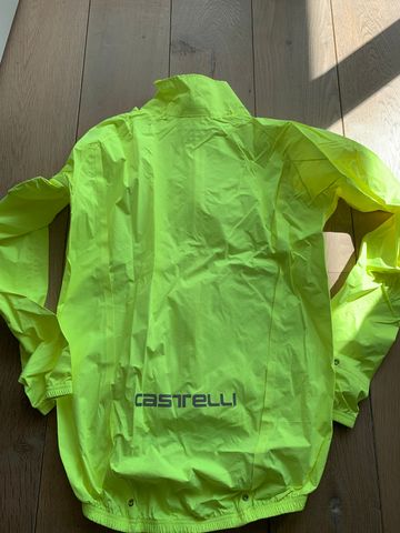 Tweedehands Castelli Emergency Rain Jacket bike — afbeelding 2 van 3