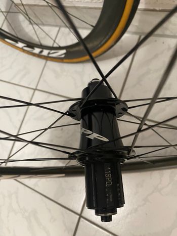 Used Zipp 302 2019 bike — image 5 of 6