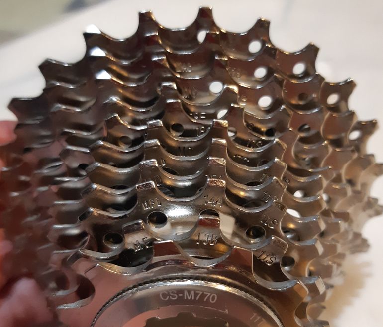Used Shimano XT M770 bike — image 4 of 6