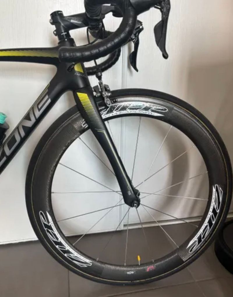 Used Zipp 404 2020 Wheels