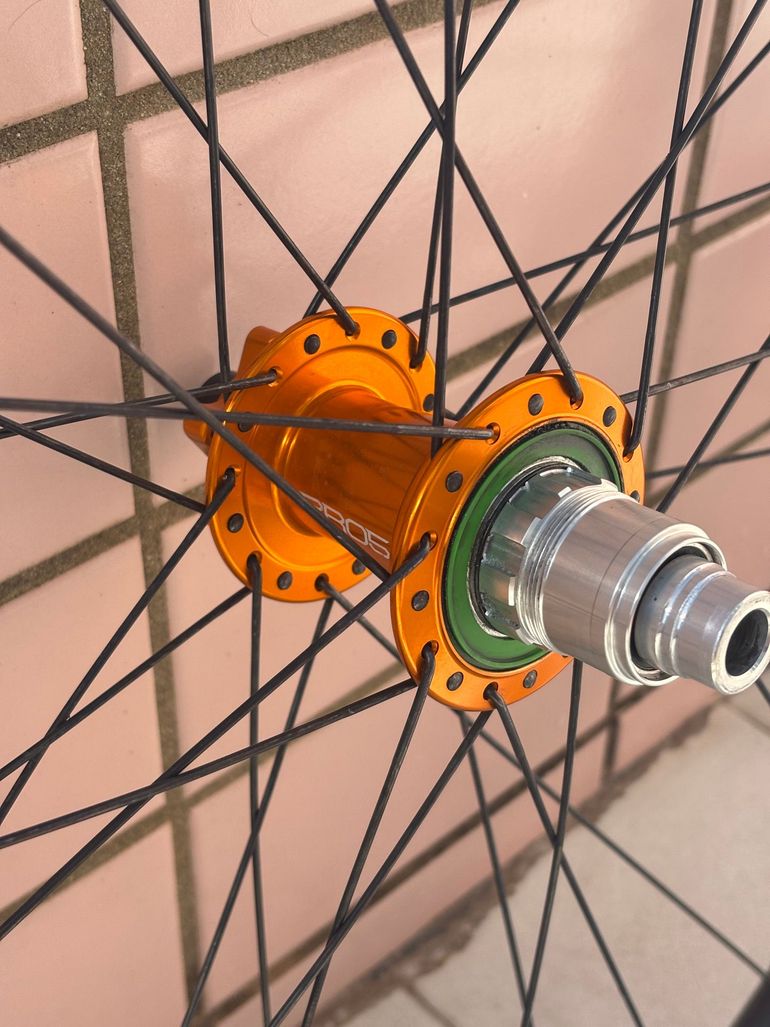 Brugt Enve M60Forty 2024 bike — billede 5 af 13