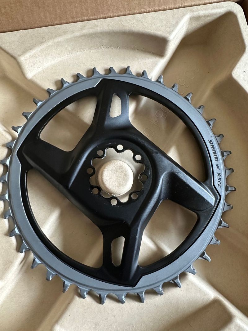 Used Sram X-Sync Red/Force 40T 2025 bike — image 1 of 3