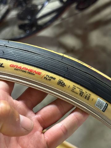 Vittoria corsa pro control tlr graphene 2025 Tyres & Tubes d'occasion