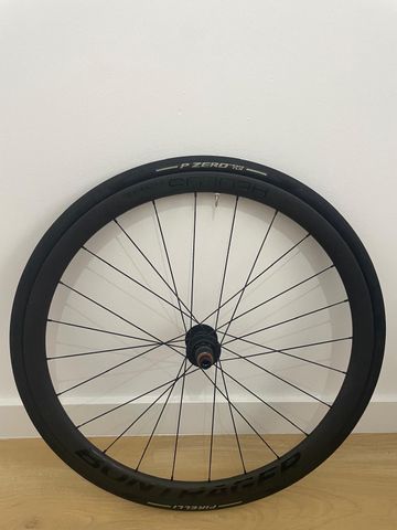 Bontrager Aeolus Elite 35 disc 2024 bike d'occasion — image 3 sur 6