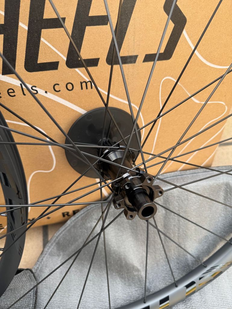 Used Elite-Wheels élite Wheels 2024 bike — image 2 of 6