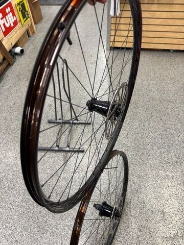 Used Raceface Next SL Carbon 2023 bike — image 6 of 6